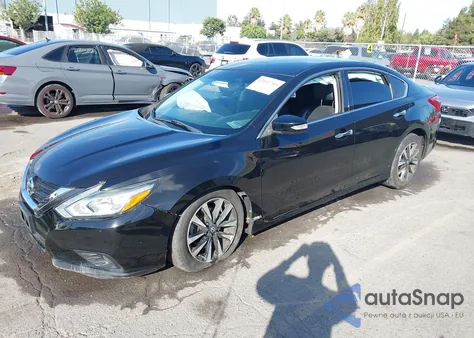 2018 Nissan Altima 2.5/S/Sv/Sl/Sr z USA, uszkodzony, nr VIN 1N4AL3AP1JC121909